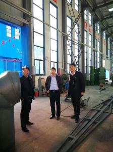 熱烈歡迎城關(guān)鎮(zhèn)尚旭敏書(shū)記、張?zhí)炝宙?zhèn)長(zhǎng)來(lái)我廠視察工作！